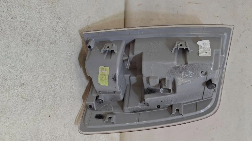 фото №3, Лампа ліва задня задня dodge ram 1500 sport оригінальна