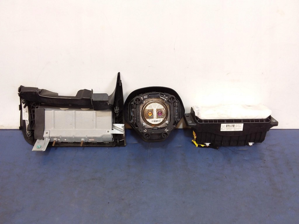 фото №13, Alfa romeo mito приборная панель приборная подушки безопасности ремни