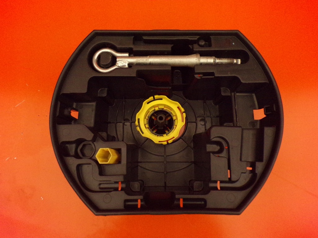 фото №1, Вкладыш багажника ушко peugeot 3008 10r