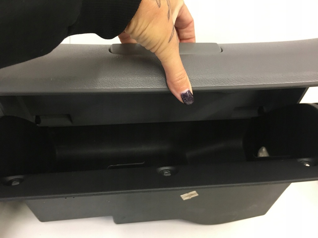 фото №11, Skoda octavia i бардачок пассажира eu 1u1857097b szary