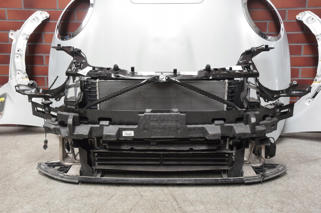 Капот радиатор ремень лампы led бампер mini cooper f56 lci bev Недорого