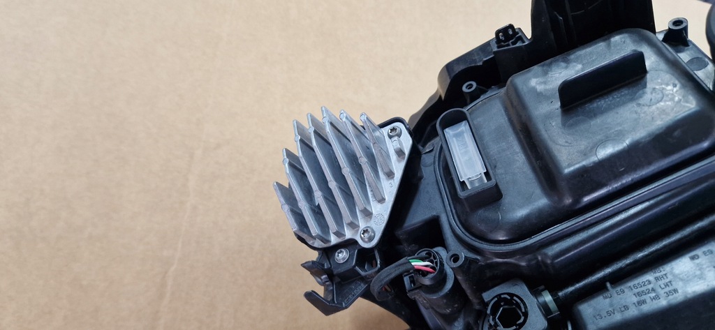 фото №8, Лампа full led arteon 3g8941081d комплектна jak nowa оригінал