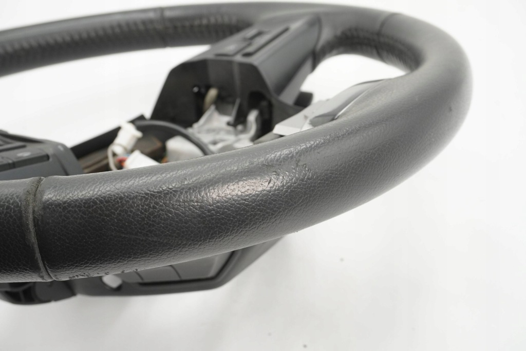 фото №8, Воздуховод кожаный многофункциональный subaru outback gs120-04810