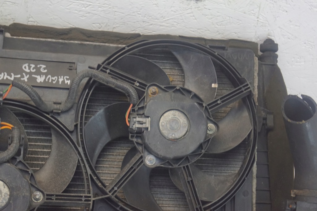 Радіатор вентилятор jaguar x-type 2.2d Доставка