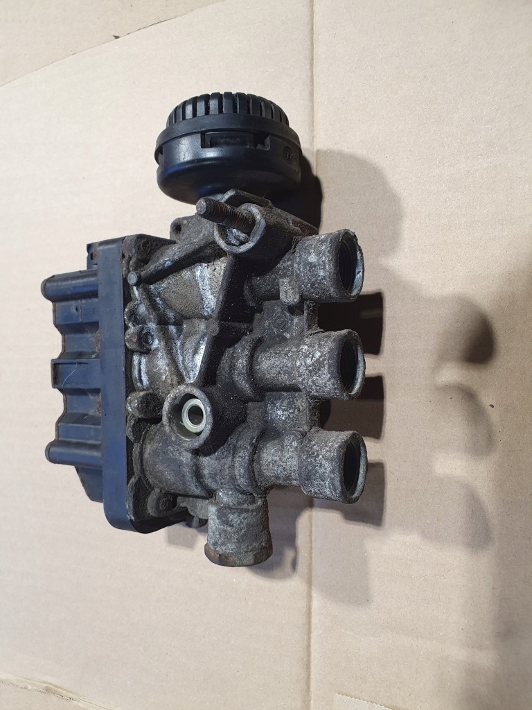 фото №1, Клапан регулировки подушек scania ecas trzy оси