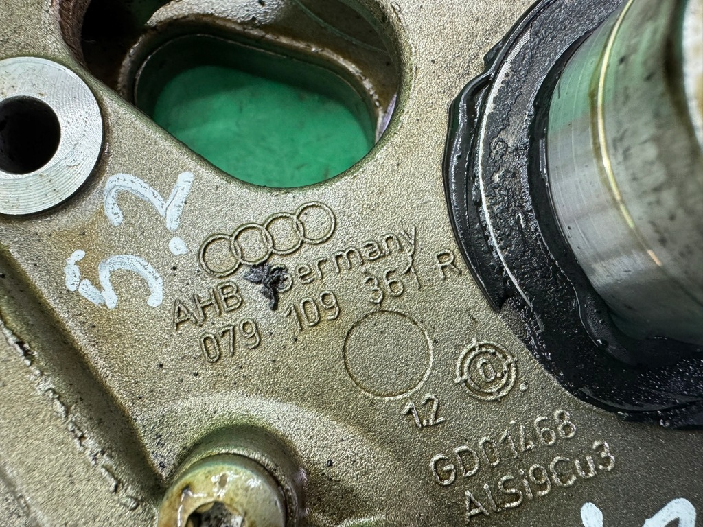 фото №9, Привод насоса масла насос 079109361r audi s6 c6 5.2 fsi v10 06- bxa 435km