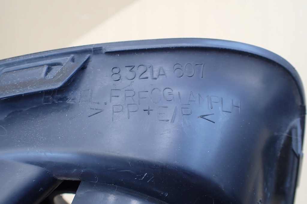 фото №9, Mitsubishi asx решітка протитуманна фара галоген 8321a607 ліва