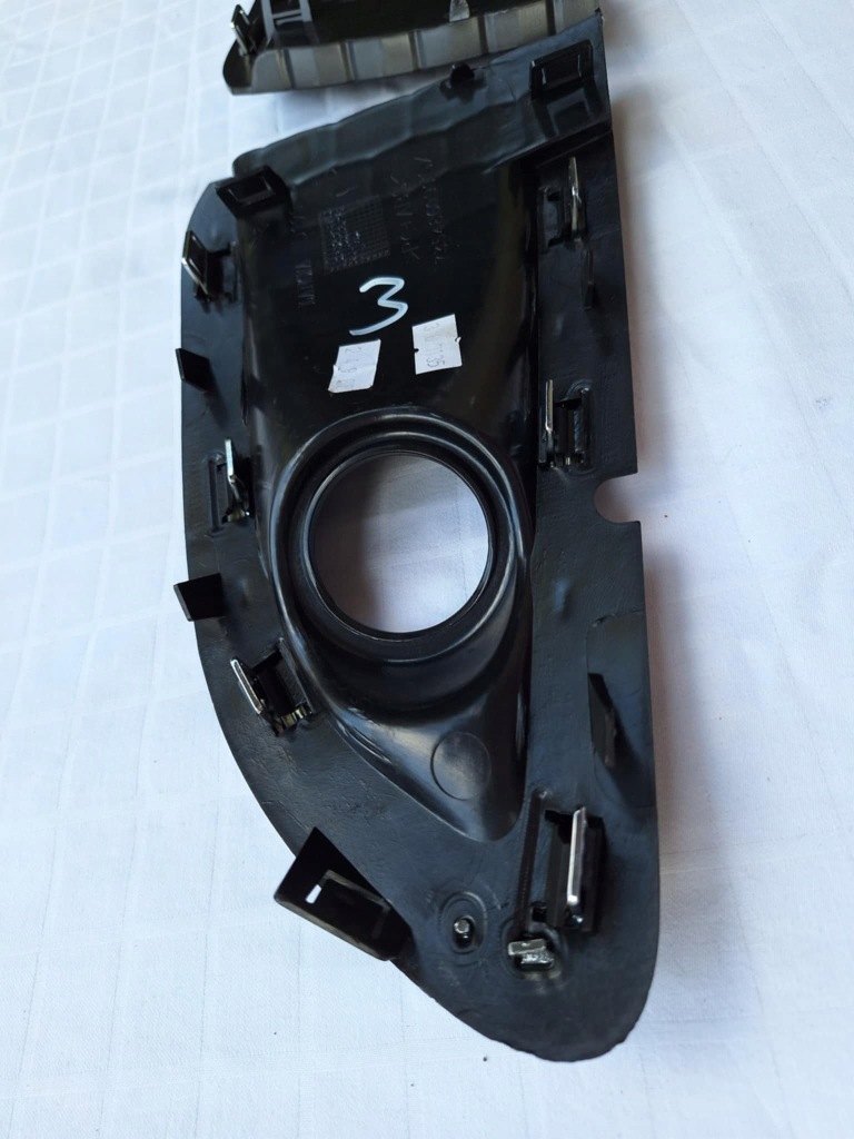 фото №8, Решётки бампера lancia ypsilon 735486090 735486089 левая правая комплект хром