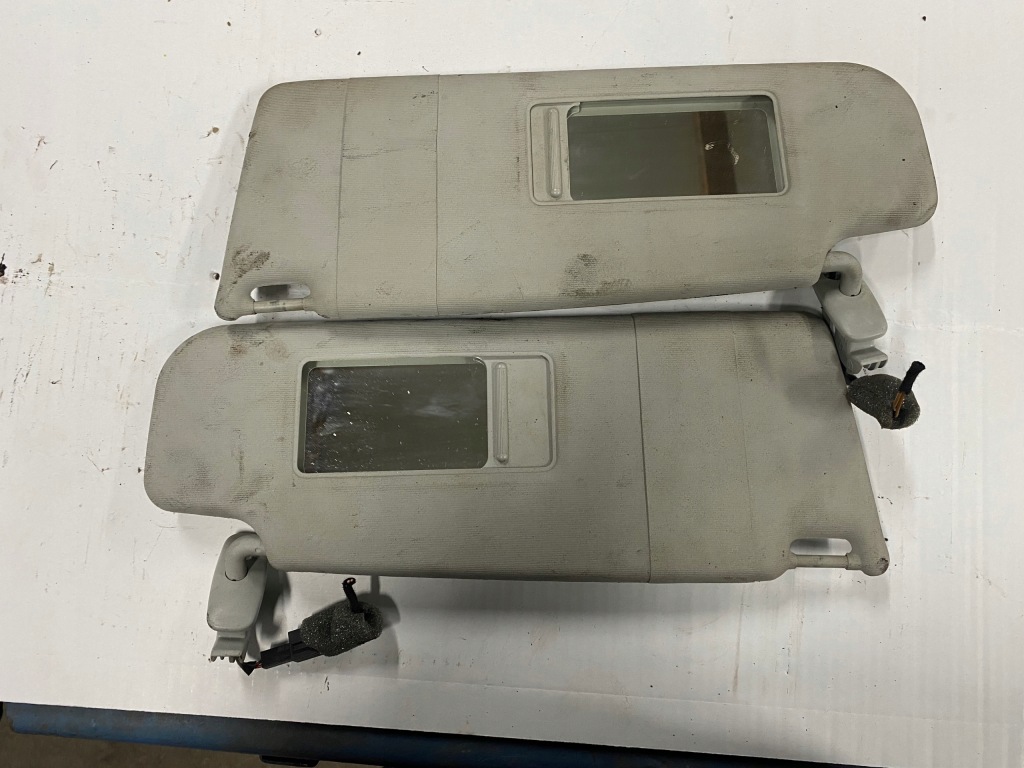 фото №1, Volkswagen golf iv 4 козирок козирок сонцезахисний захист правий лівий