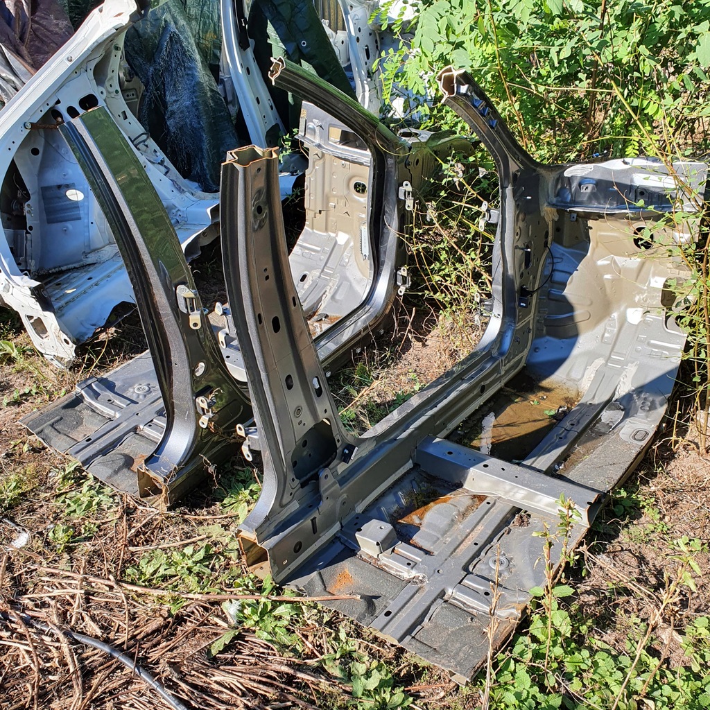 фото №1, Honda civic x hb 2016- порог блок двигателя лонжерон