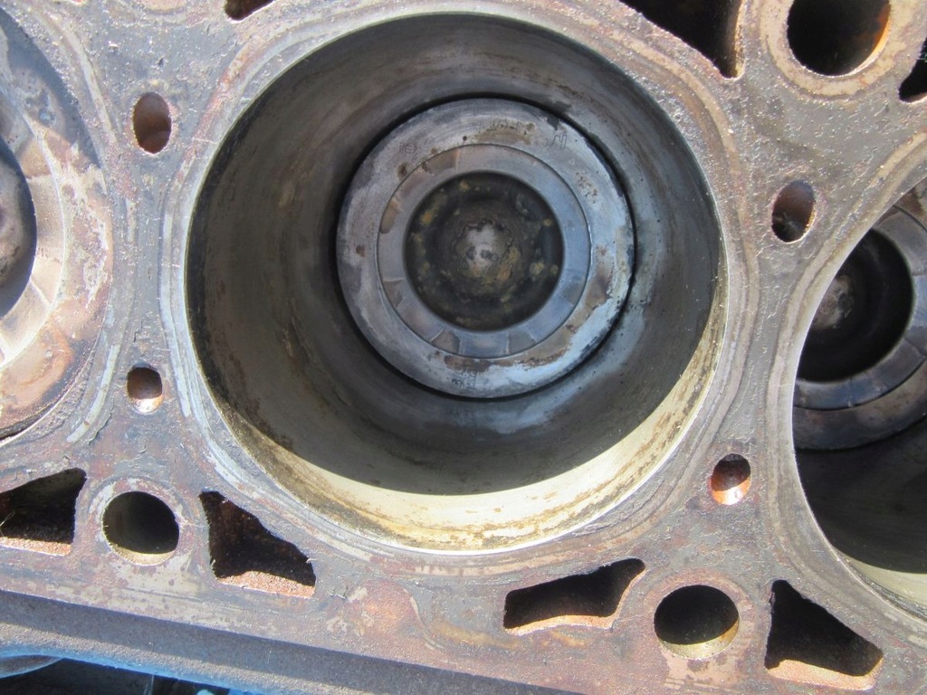 фото №7, Daily v 3.0d 15 блок двигателя wał поршни kpl euro 5