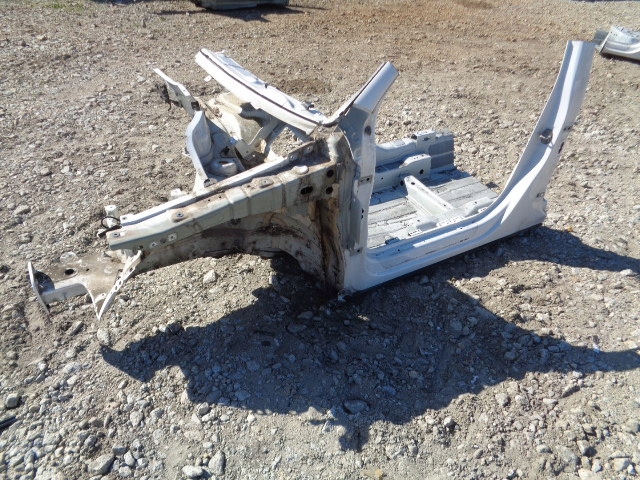 фото №2, Четверть лонжерон левая передняя длинная audi q3 i 8u 8u0 2017 rok