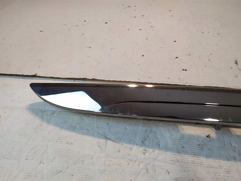 фото №3, Накладка хром крышки задняя renault escape v 848102784r