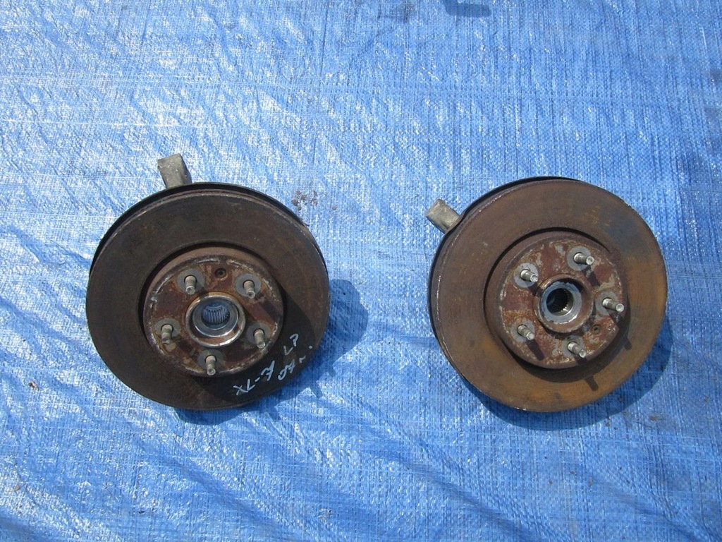 фото №8, Suzuki xl7 2007 поворотный кулак задняя перед левая правая с abs