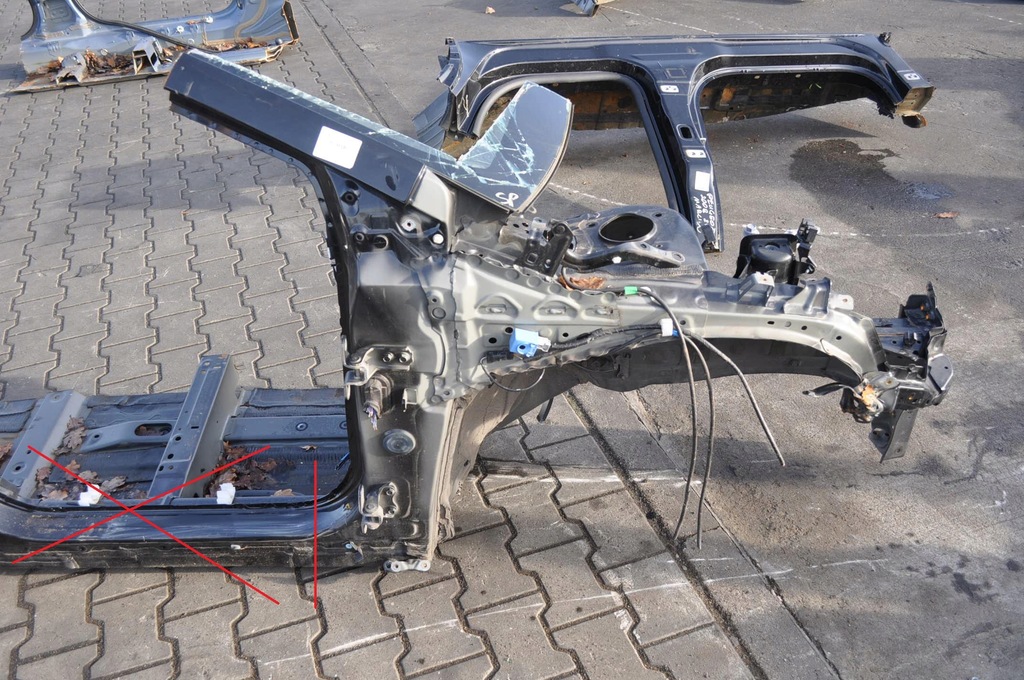 фото №1, Toyota corolla e21 2022r чверть лонжерон правий перед