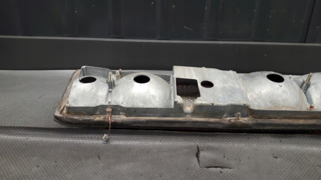 Лампа лівий задній mercedes w116 Оригінал