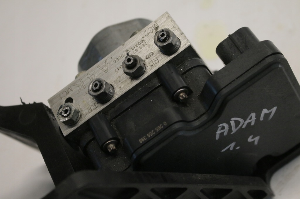 фото №5, Насос abs opel adam 39049347