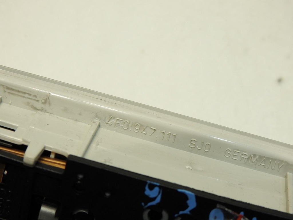 фото №9, Лампа освітлення стельовий задня audi a6 c6