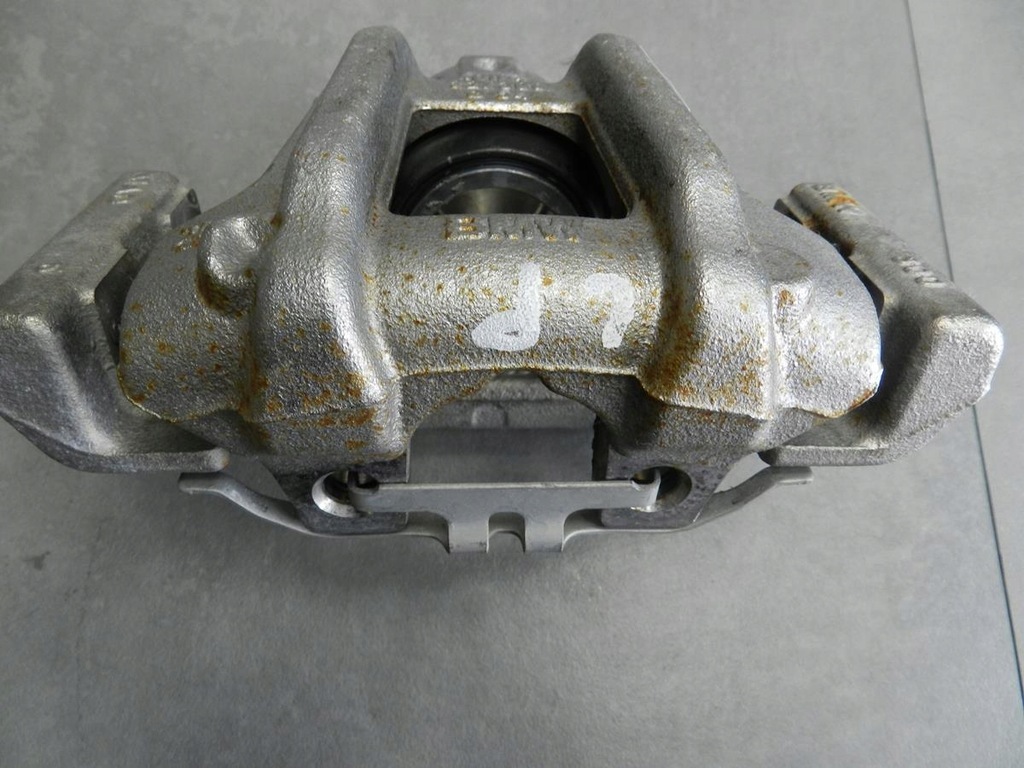 фото №4, Bmw 3 f34 супорт лівий перед