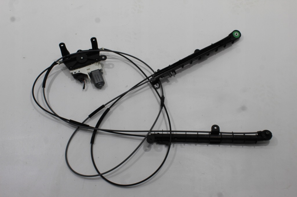 фото №1, Audi q7 4m механизм шторка багажника 4m0863560