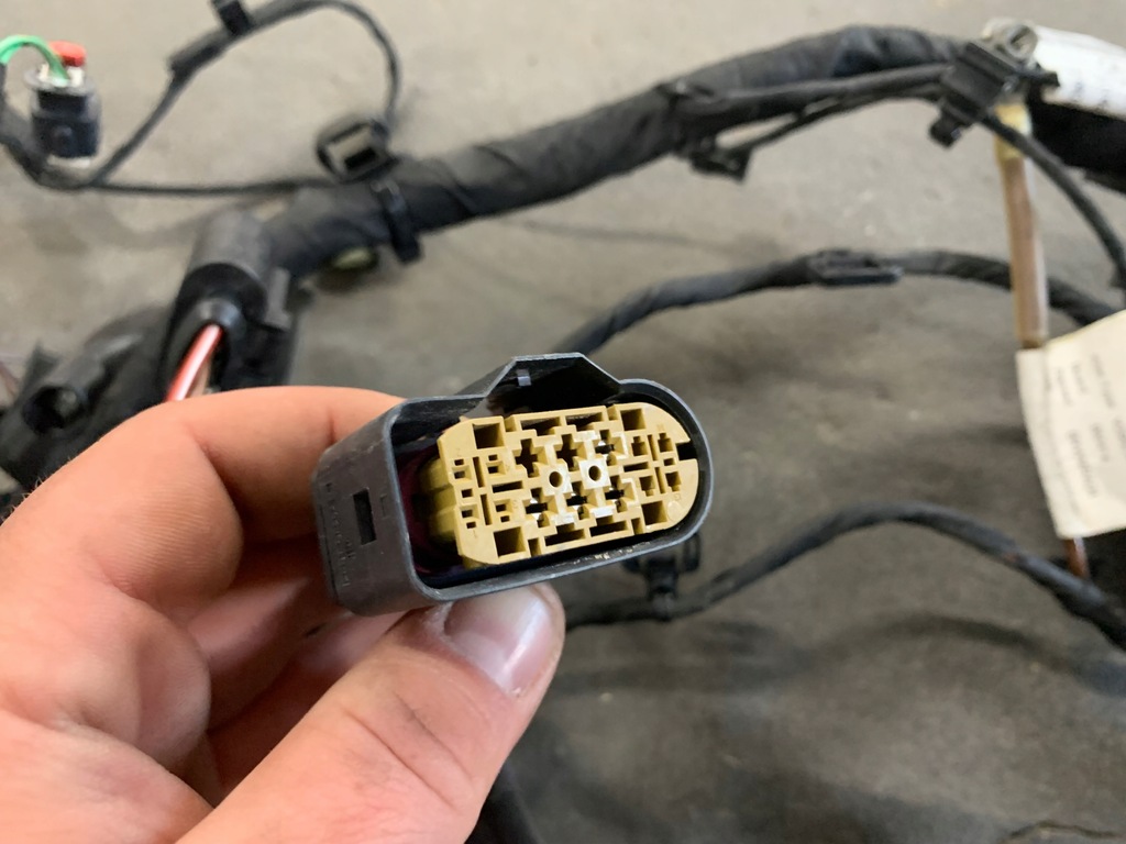 фото №7, Mercedes eqe a295 жгут электропроводка передний лампа двигателя