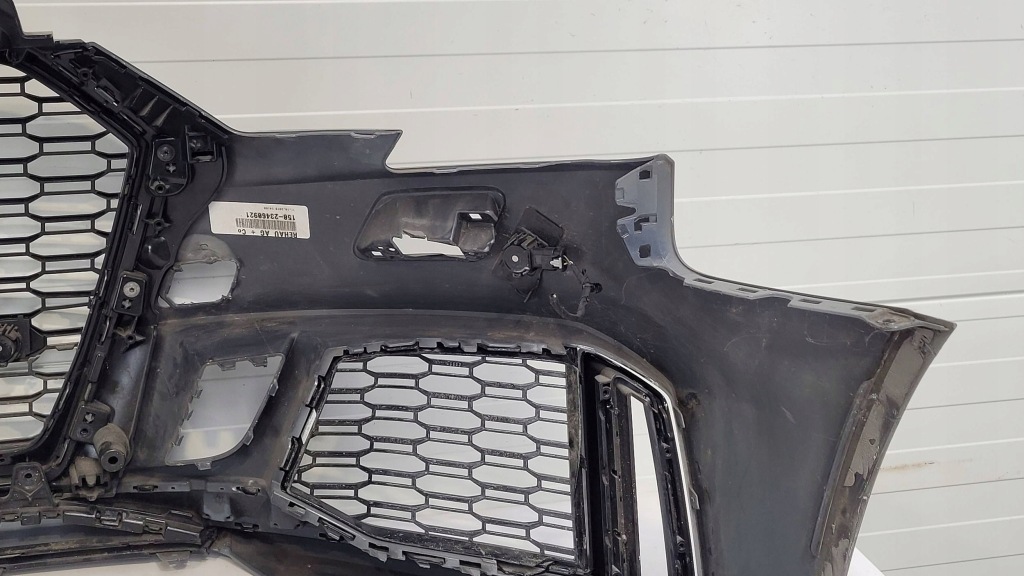 Audi rs3 седан рестайлинг  15-19r бампер передний перед 8v5807437ag Оригинал