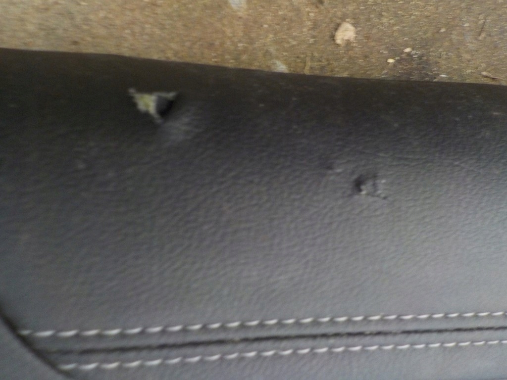 фото №8, Сиденья кожа обивка дверь outlander iii