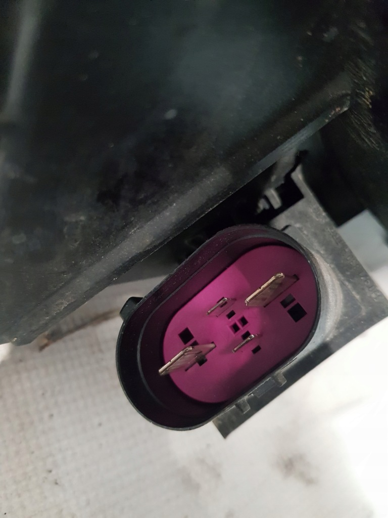 Ремінь передній радіатор 1k0145803s audi a3 8p рестайлінг  eur 08r s-line 2.0 tfsi Київ