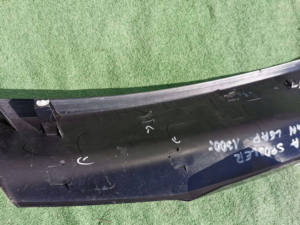 фото №10, Nissan leaf ii 17- накладка спойлер кришки багажника задня задній 960325sk0a