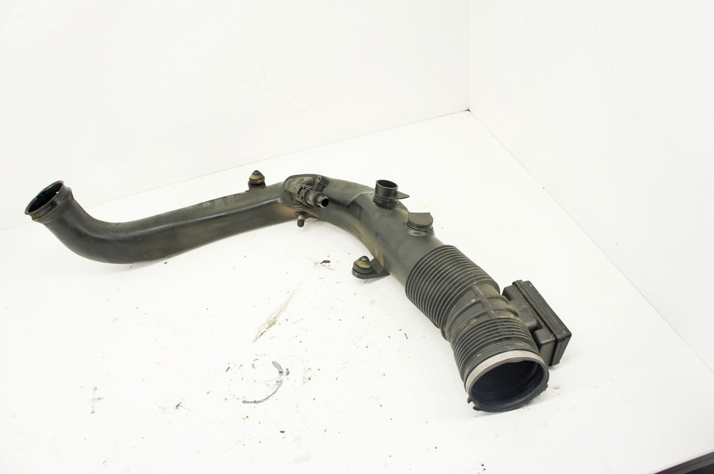 фото №1, Ic262 volvo xc60 i 2.4d труба воздухозаборник