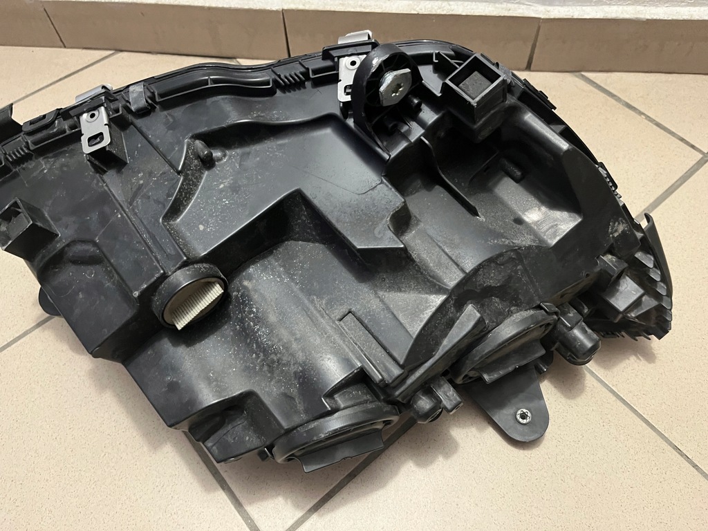 фото №13, Mercedes c klasa w205 a205 лампа передняя перед левая