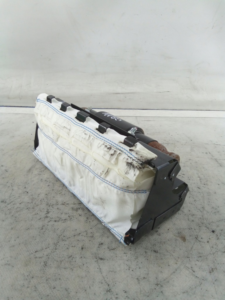 фото №1, E11 подушка пассажира aveo t300 95903189