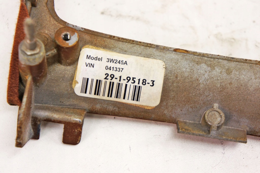 фото №5, Ir201 bentley flying spur i рамка защита туннель