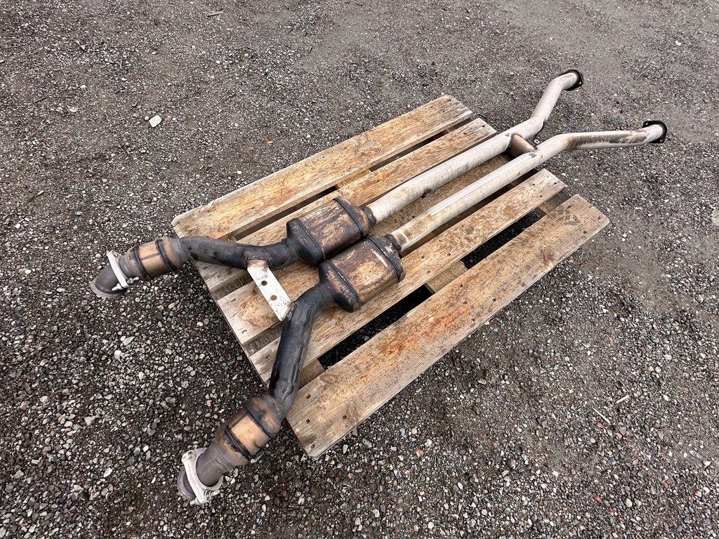 фото №12, Гаситель средний система выпускной труба выхлоп chevrolet corvette c5