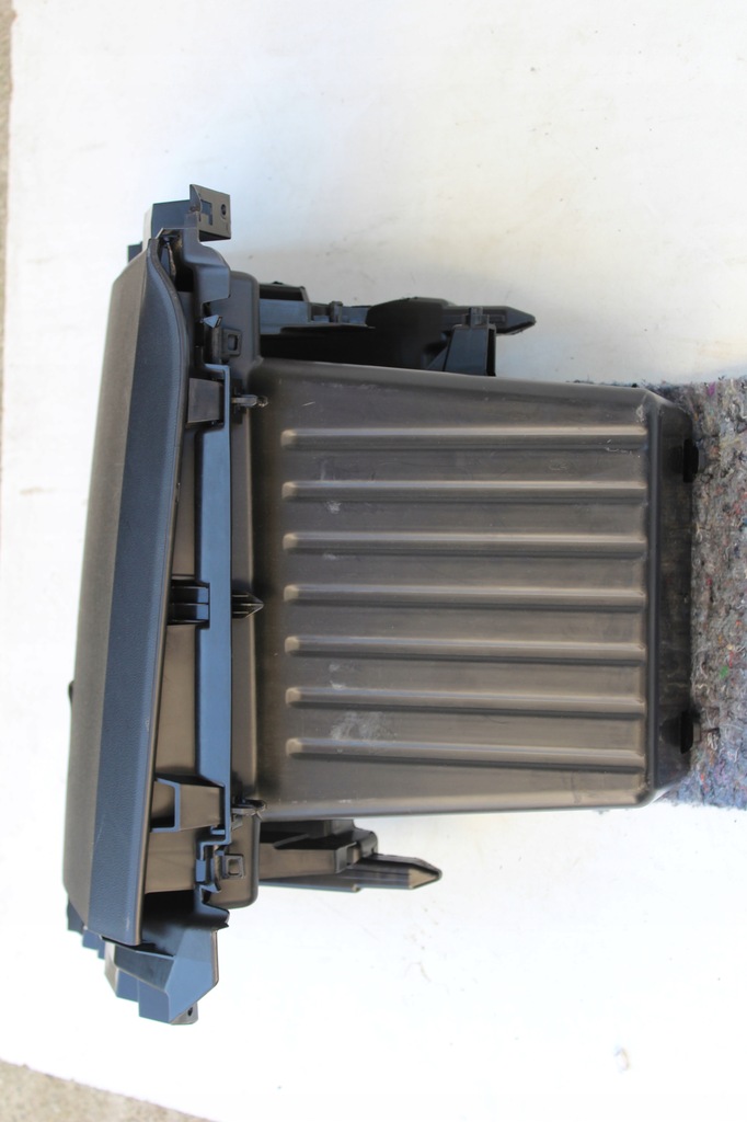 фото №3, Бардачок пассажира 68500541r renault captur ii