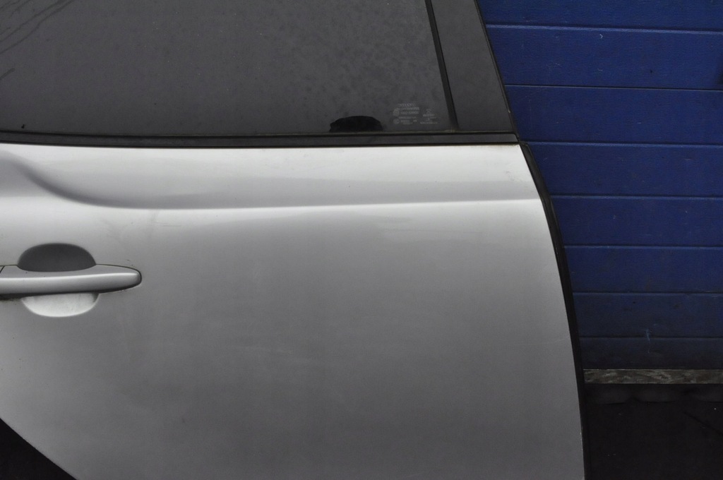 фото №8, Volvo v40 ii двері правий задня задні повний