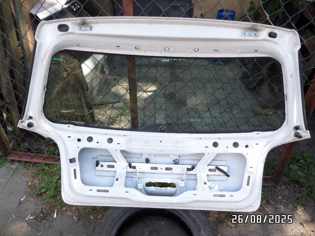 фото №5, Крышка багажника задняя багажника vw polo iv 9n lift