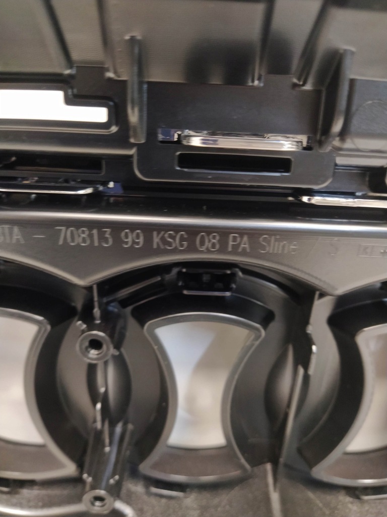 фото №10, Audi q8 s-line 2024- решётка радиатора решётка радиатора радиатора