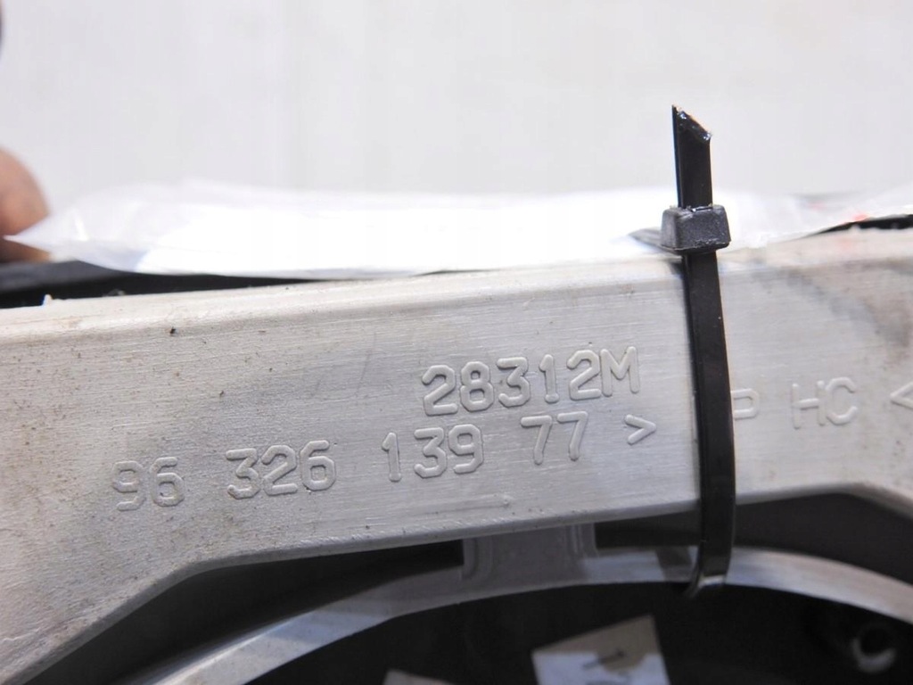 фото №9, Туннель средний citroen c5 i lift 9632613977