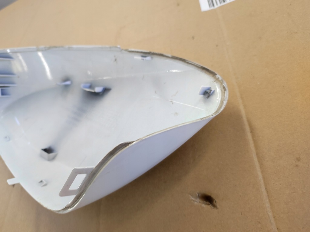 фото №12, Hyundai i30 ii - вкладыш зеркало правого корпус защита зеркало