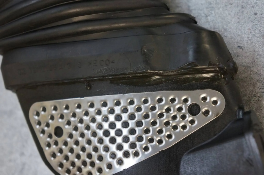 Труба витратомір повітрозабірник повітря mercedes ml gl 3.0cdi a6420943497 w164 Київ