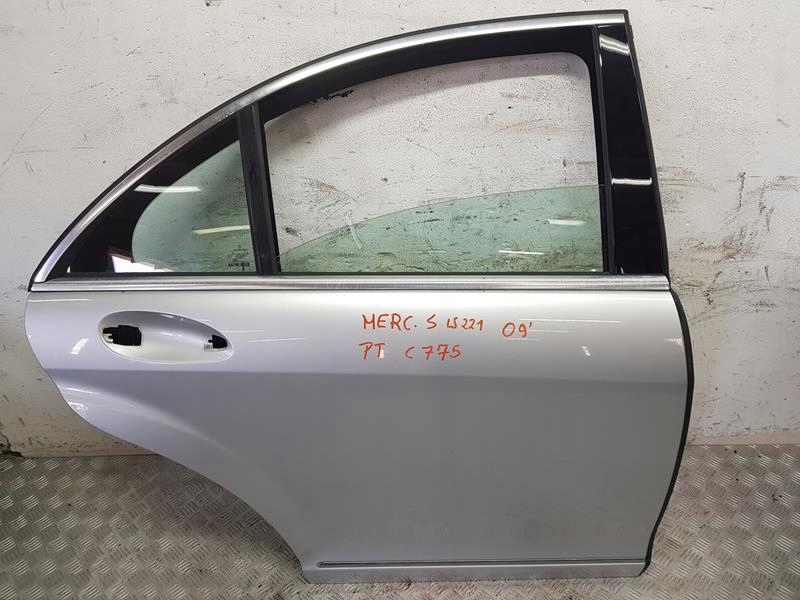 фото №1, Двері правий задня c775 mercedes w221