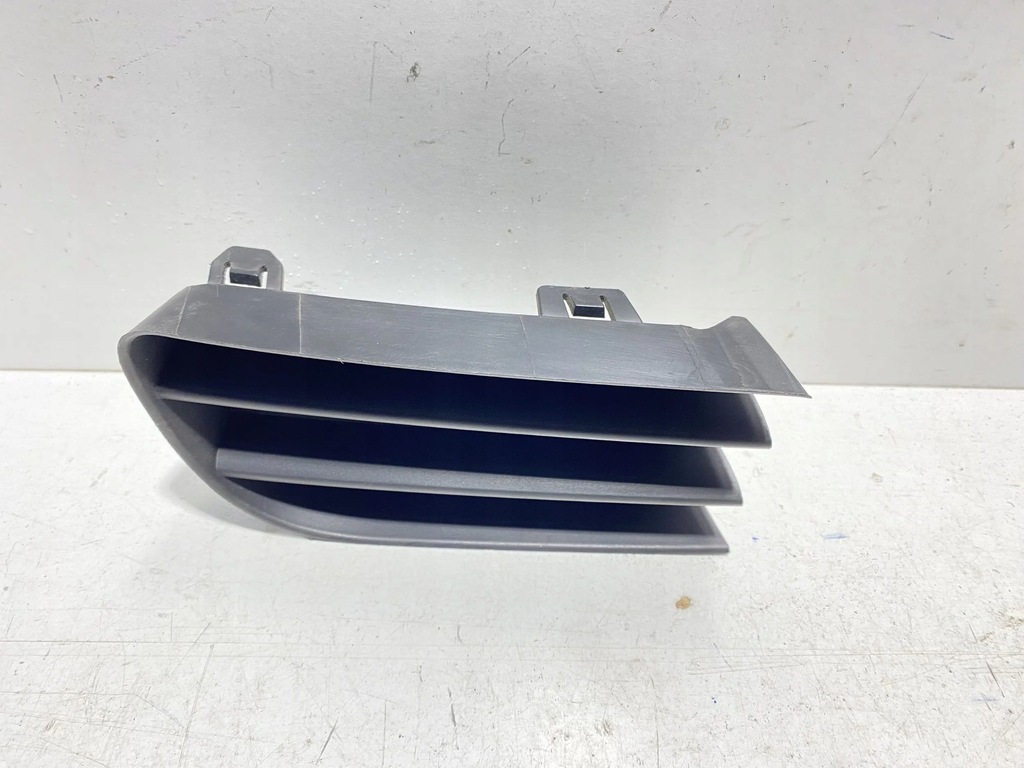 фото №5, Решітка права перед renault megane ii 8200115120