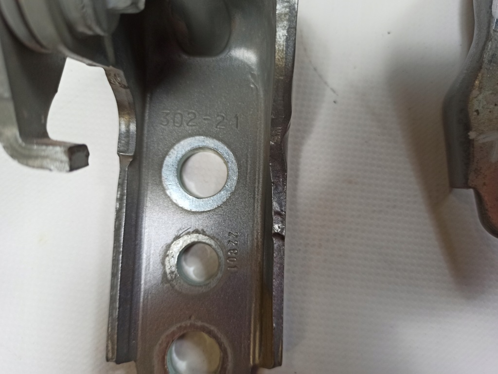 фото №5, Петли дверь левых передних ford explorer 2020-