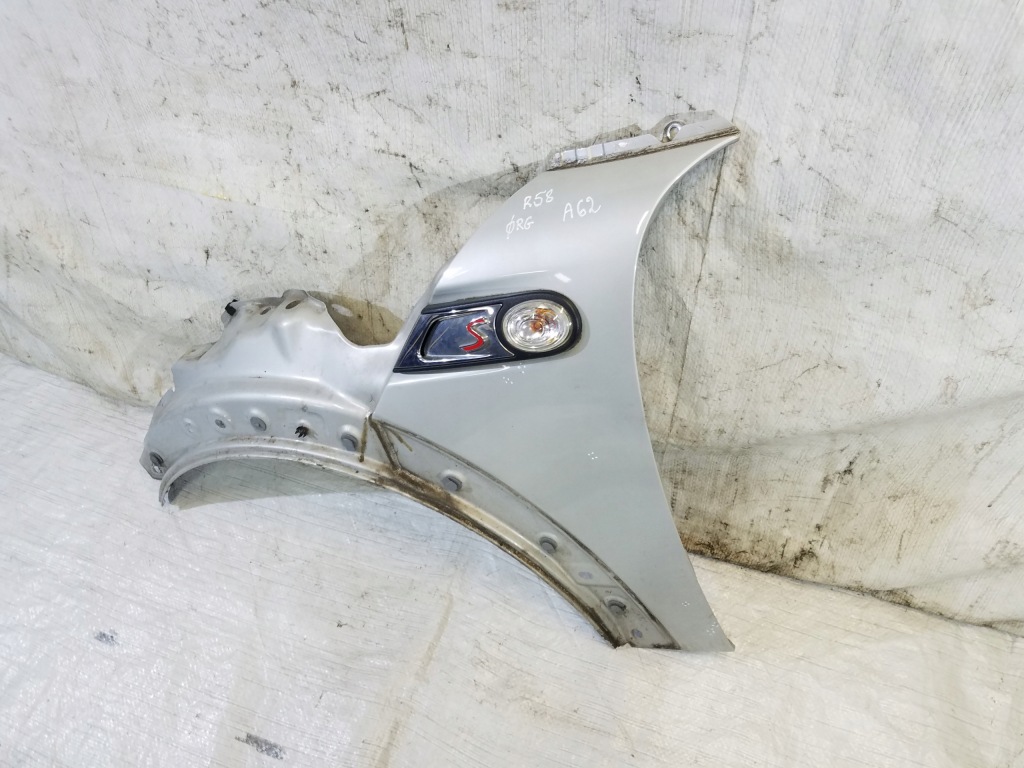 Крило перед ліве mini cooper sd r58 kod a62 в Україні