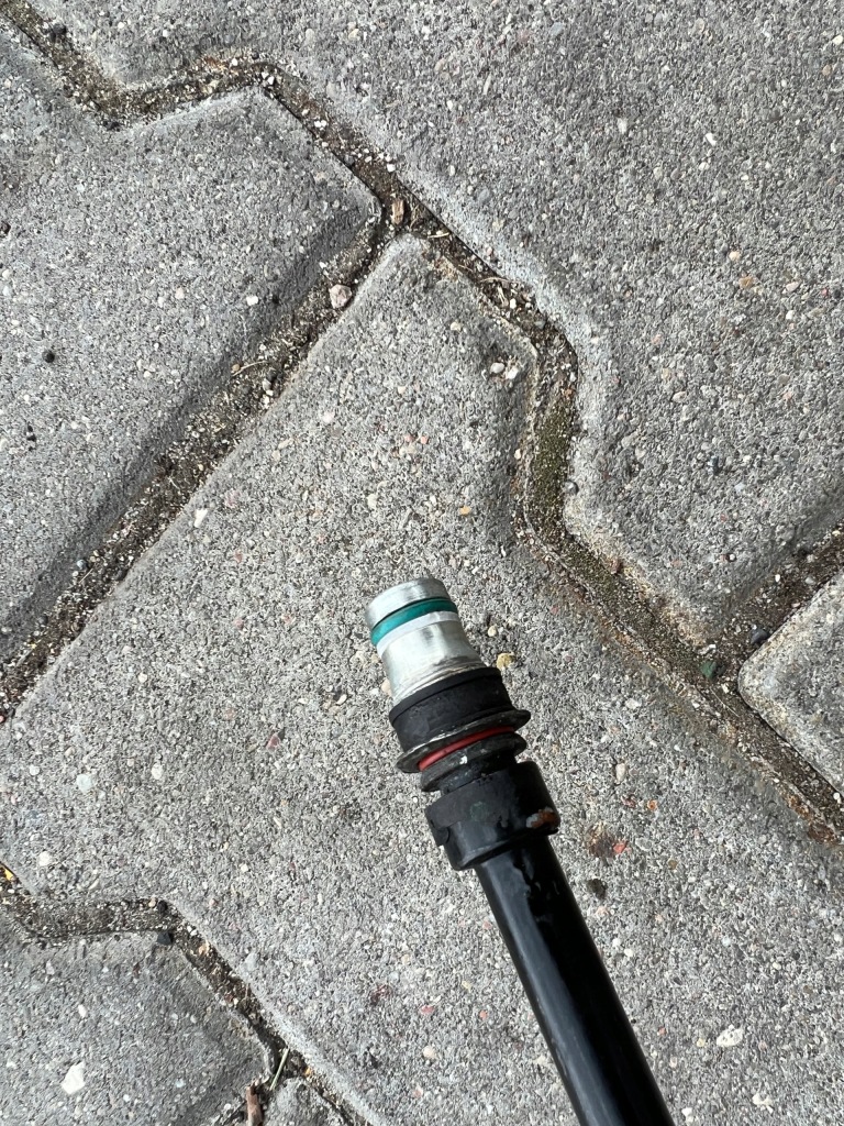 Шланг abc cl w216 a2169970282 с Разборки