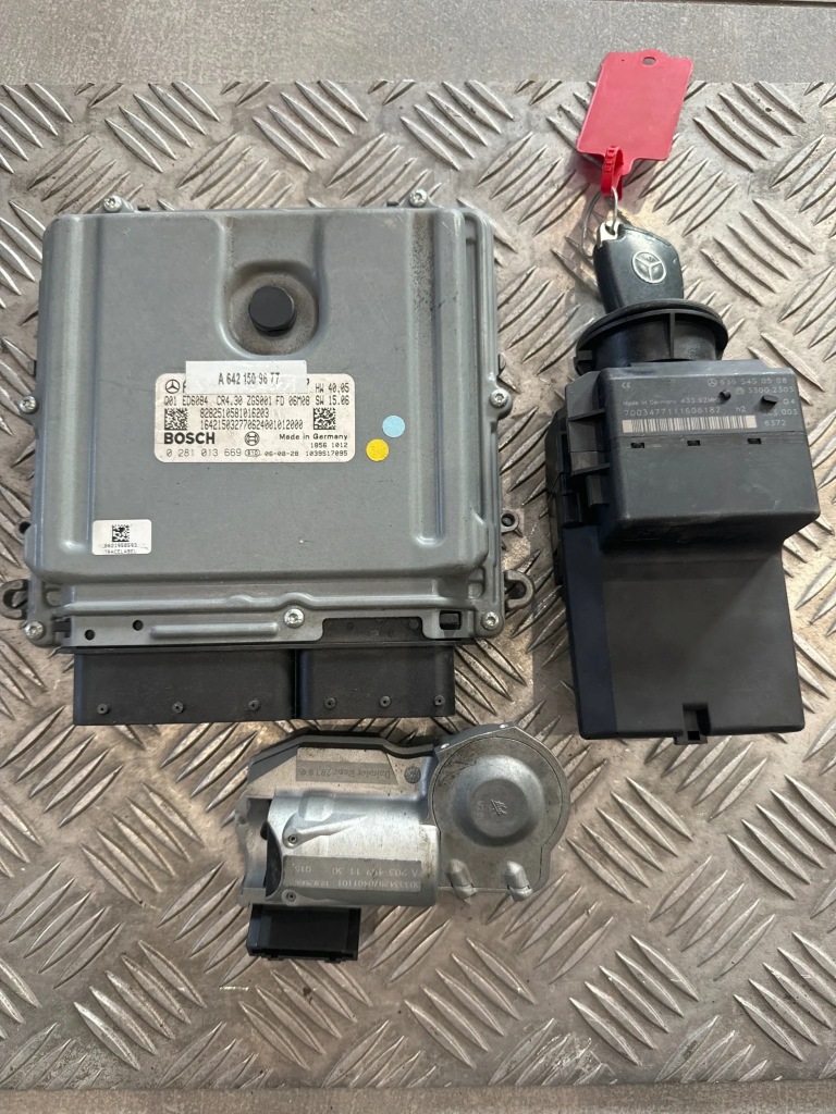 фото №1, Набор стартовый mercedes viano 3.0 cdi a6421509677