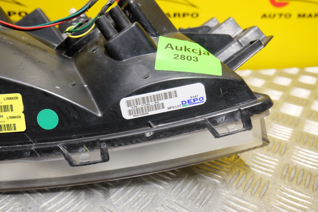 фото №10, Nissan armada lift 2008- фара лампа обычная левая usa