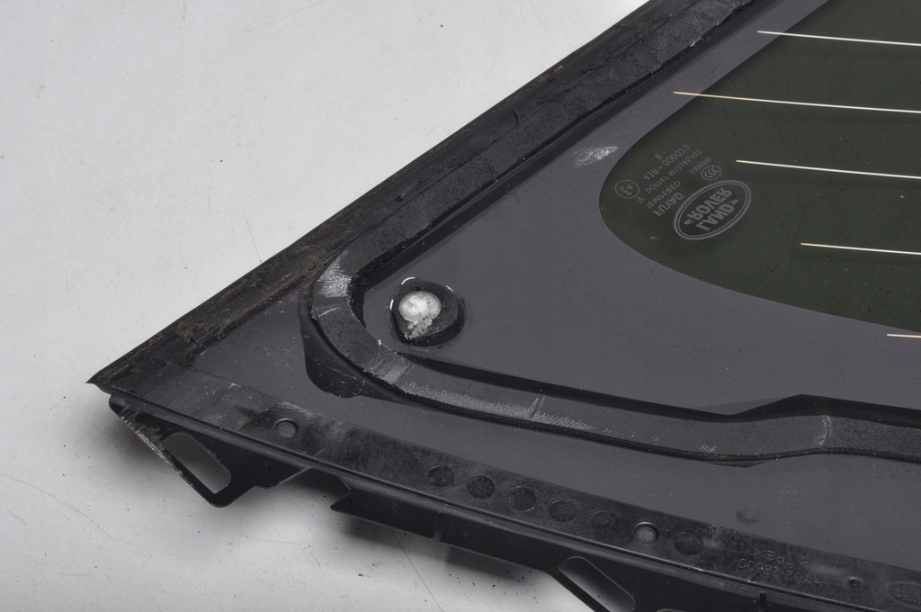 фото №7, Land rover discovery l462 скло права задня