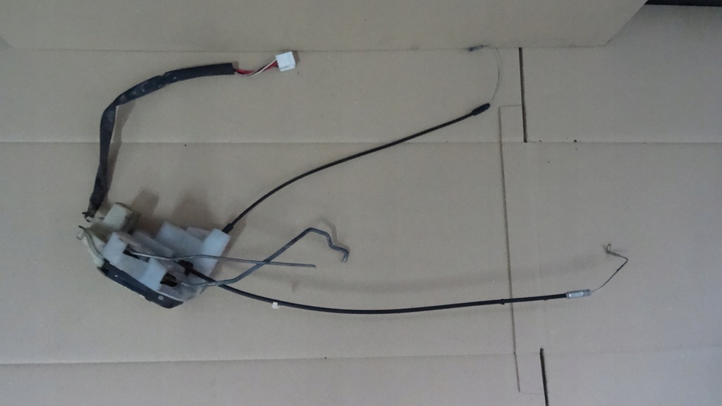 фото №1, Mazda mpv замок двері лівий перед